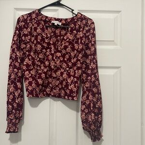 Love and piece top sleeve burgundy with flowers